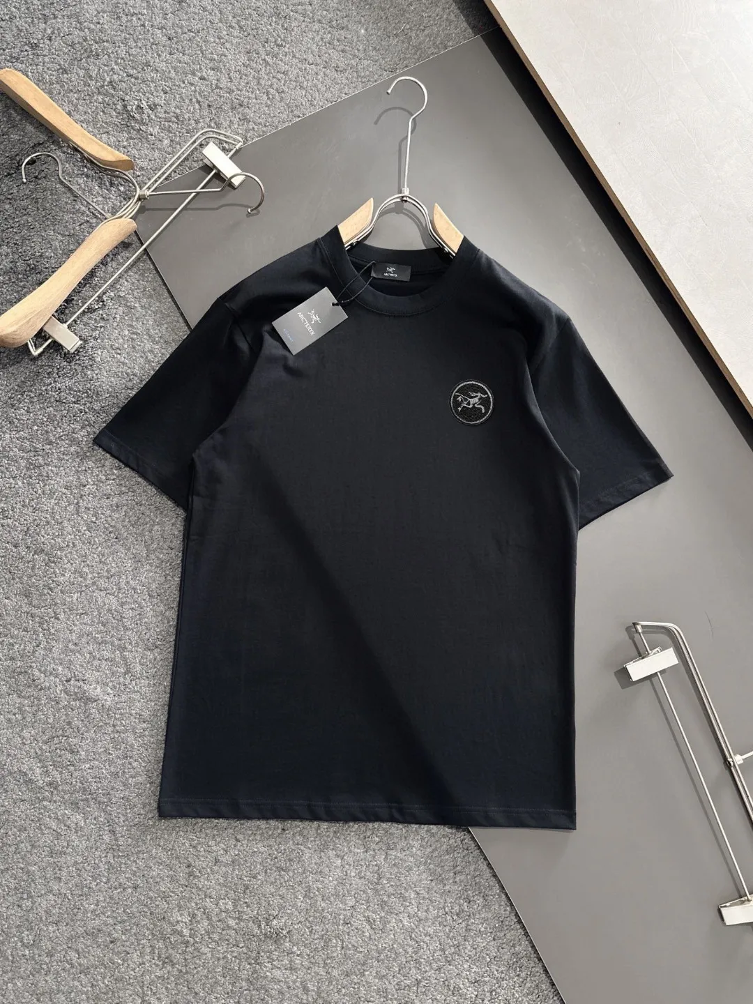 ）arc*】 T ）Hot Sale In Stock ， ， Versatile ） ， ：White、Black、） S-2XL）
